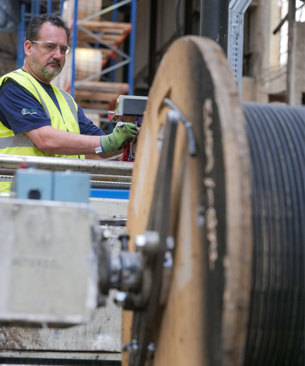 Fibre cable supply
